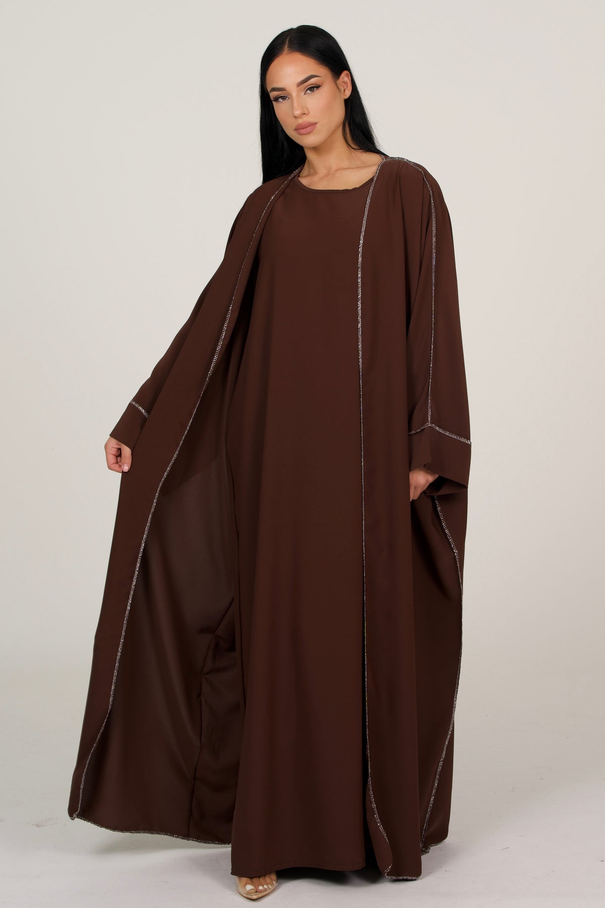Brown Abaya Set With Zilver Details