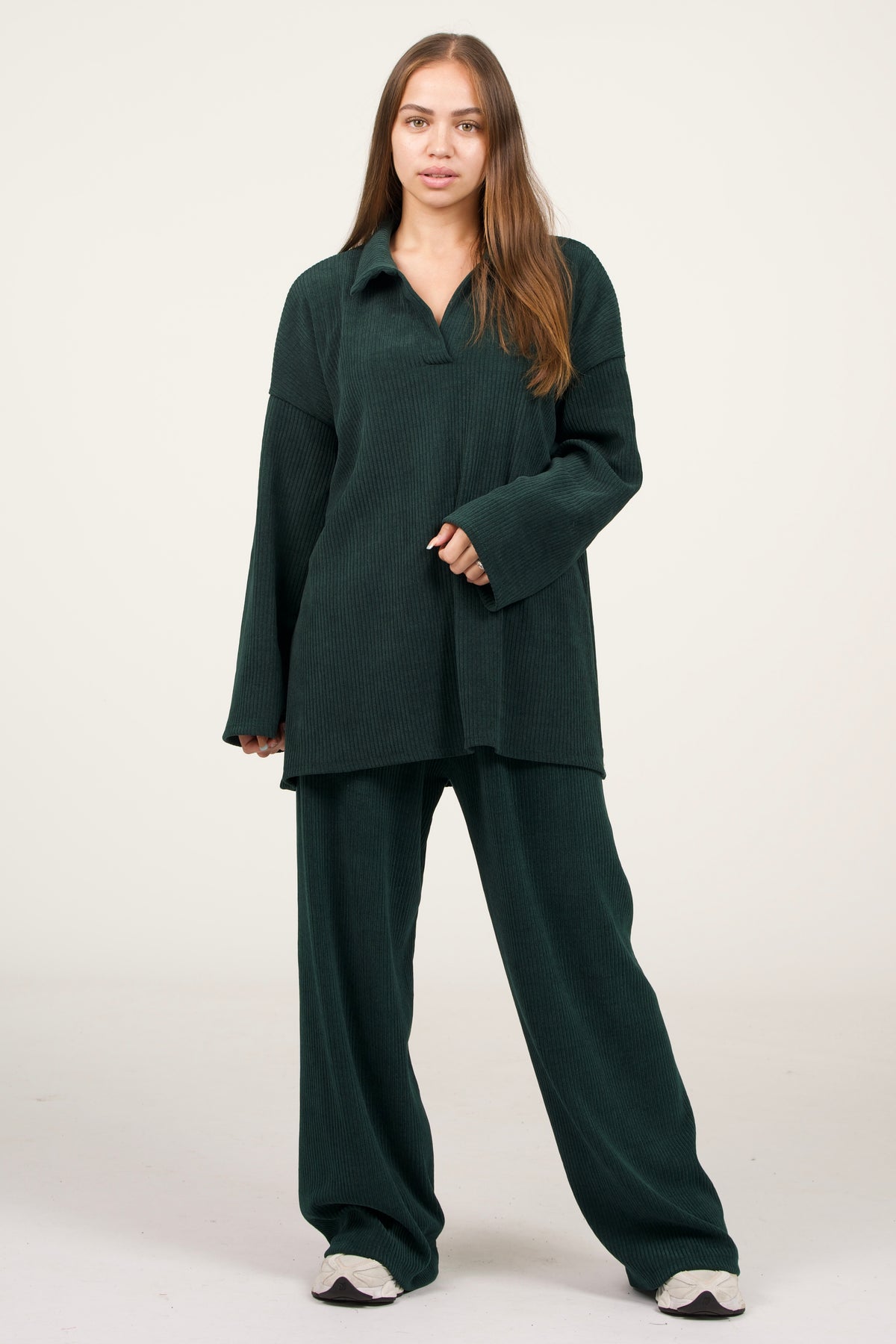Green V Neck Ribbed Two-piece Set | Thick Material