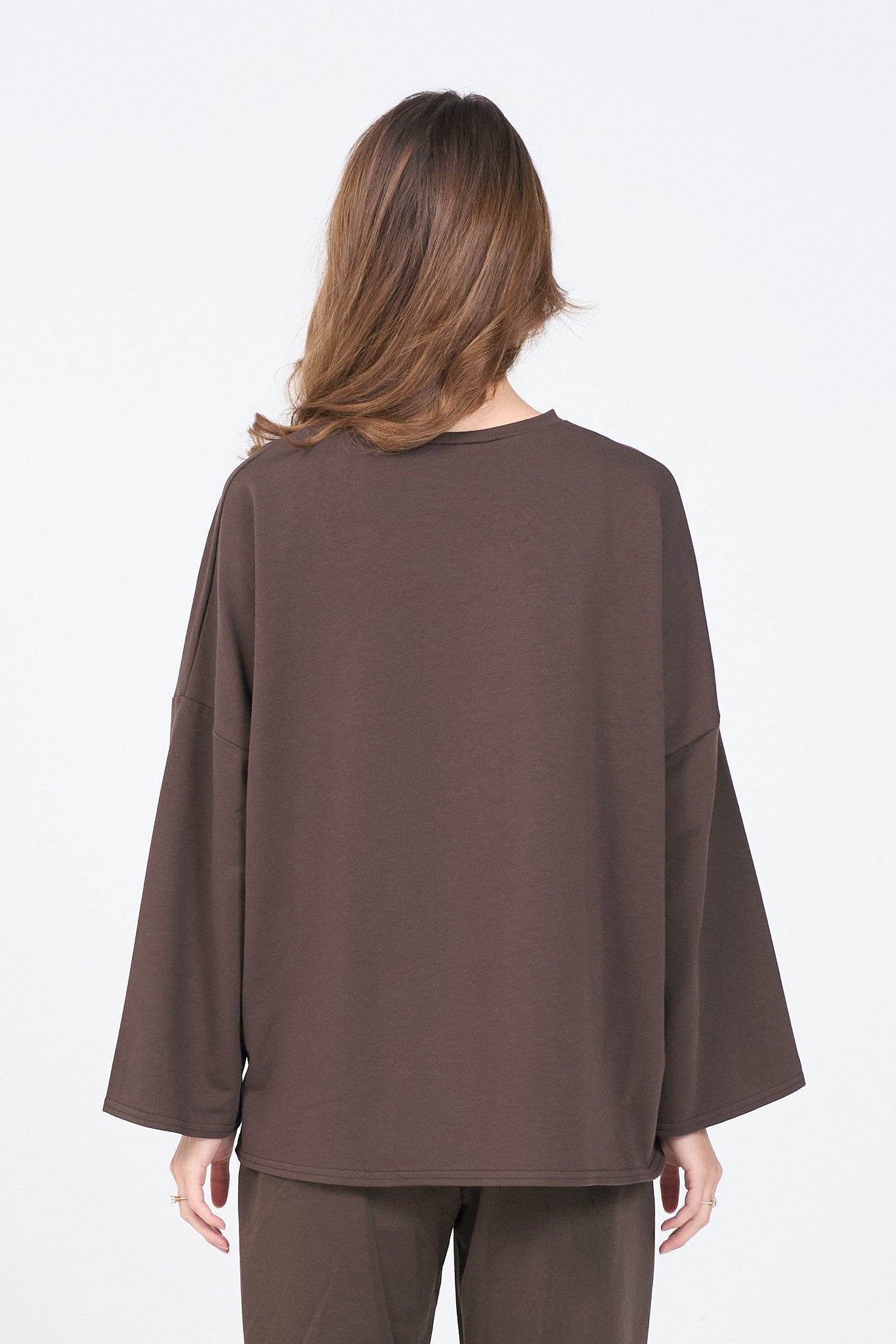 Oversized Long-sleeved T-shirt - Brown-4