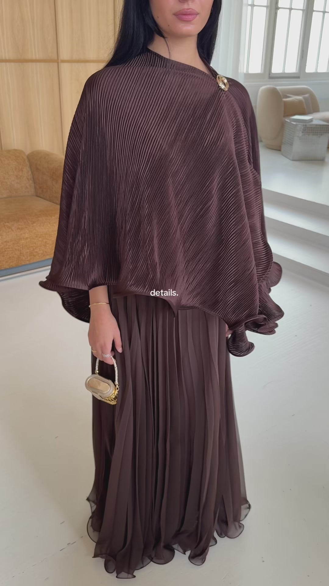 Ruffle poncho - Brown-1